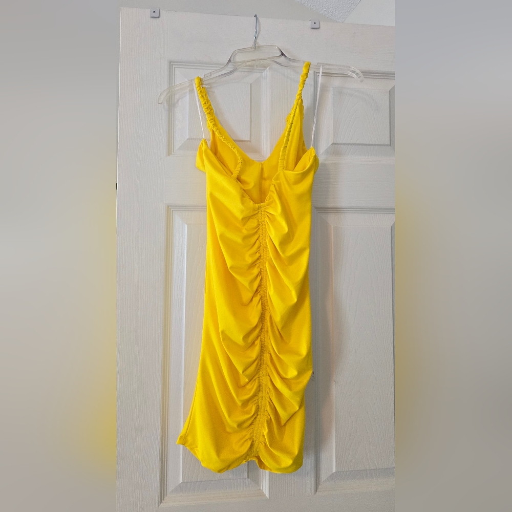 H&M Yellow Ruched Mini Dress - Picture 2 of 2